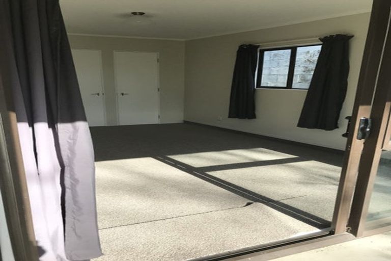 Photo of property in 15 Fuchsia Avenue, Pukete, Hamilton, 3200