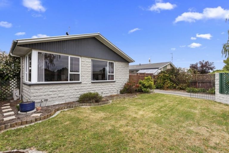Photo of property in 17 Charles Street, Rangiora, 7400