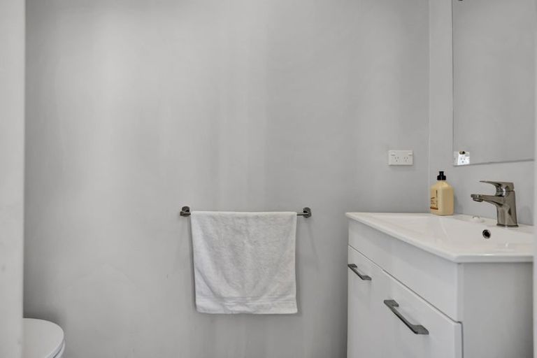 Photo of property in 1 Mahuru Lane, Okato, 4335