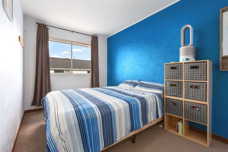 Photo of property in 10/35 Mana Esplanade, Paremata, Porirua, 5026