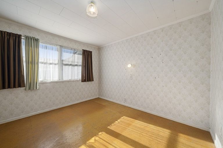 Photo of property in 65a Alexander Road, Raumati Beach, Paraparaumu, 5032