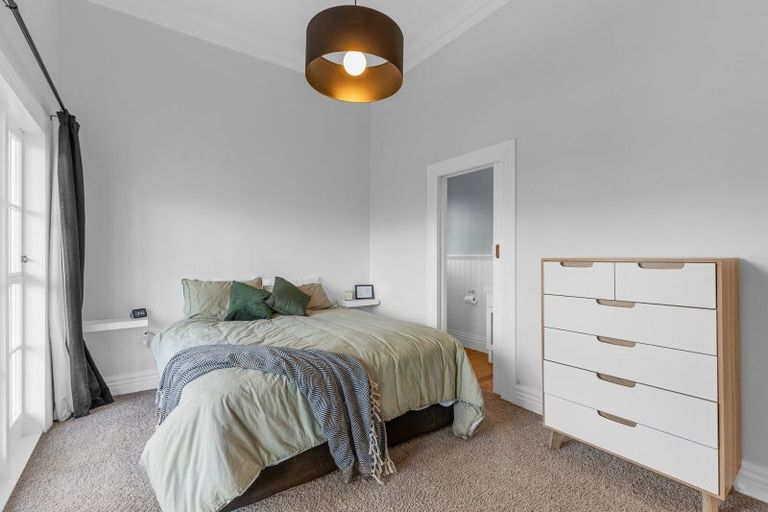 Photo of property in 17 Perrin Place, Kelvin Grove, Palmerston North, 4414