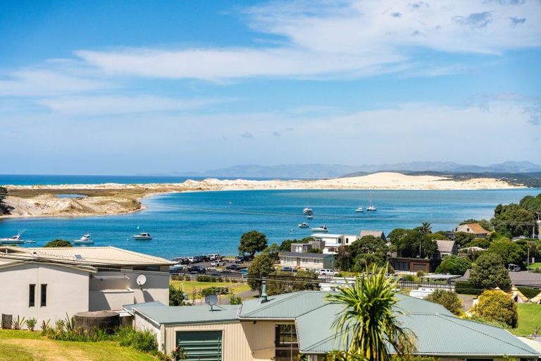 Photo of property in 11 Wintle Street, Mangawhai Heads, Mangawhai, 0505