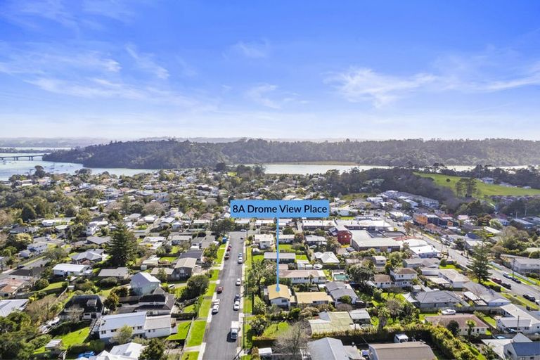 Photo of property in 1/8 Drome View Place, Beach Haven, Auckland, 0626