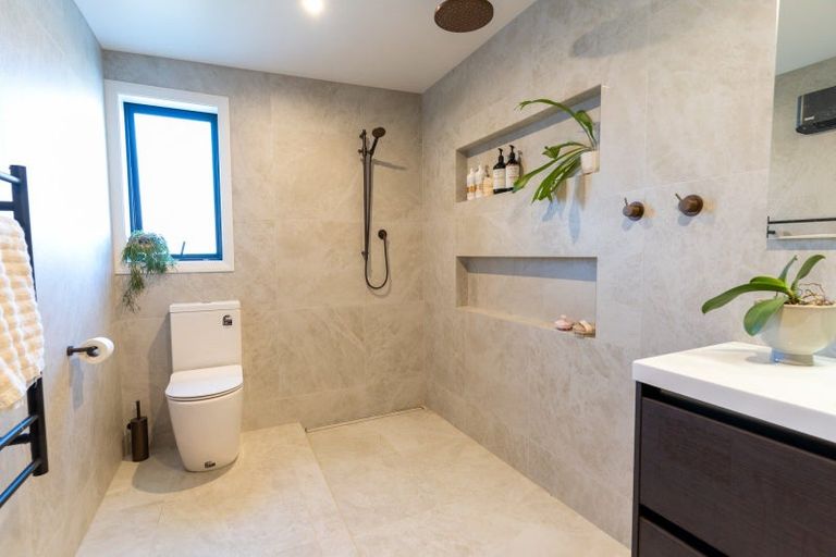 Photo of property in 60 Donegal Street, Cromwell, 9310