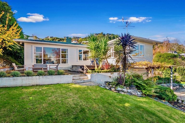 Photo of property in 25 Maire Street, Tahunanui, Nelson, 7011