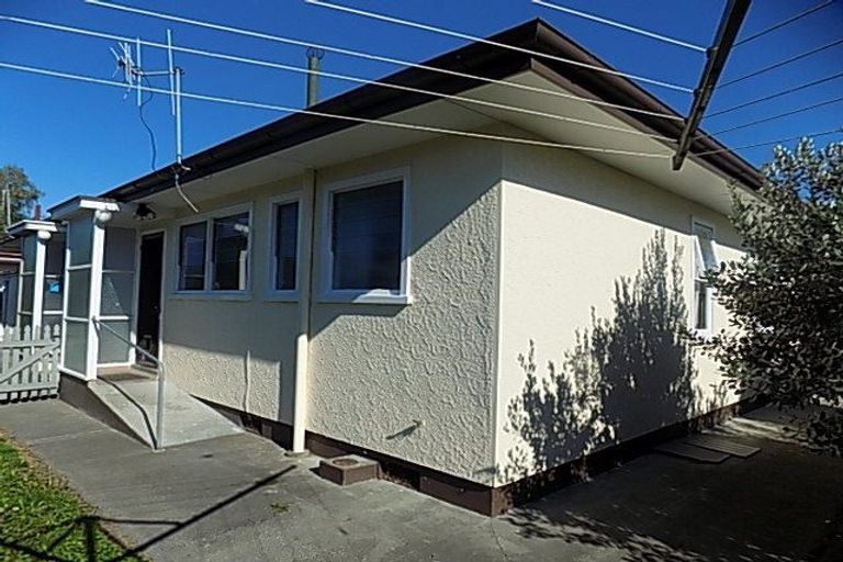 Photo of property in 4/608 Heretaunga Street East, Parkvale, Hastings, 4122