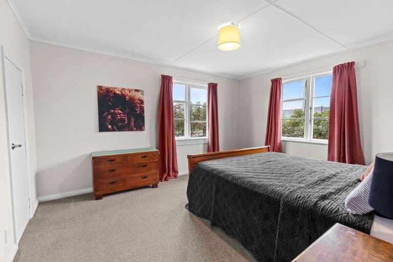 Photo of property in 36 Ormond Street, Woodville, 4920