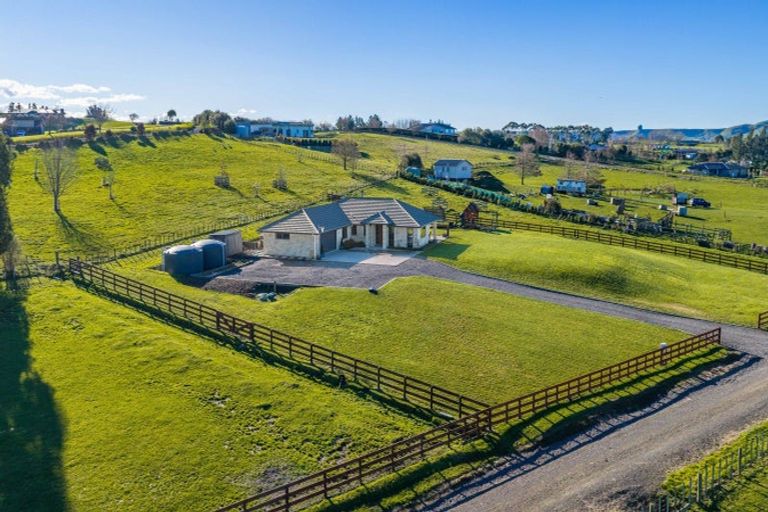 Photo of property in 3 Jg Wilson Drive, Waipukurau, 4281