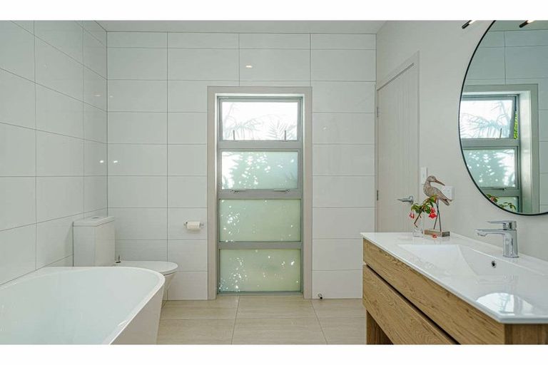 Photo of property in 5 Pathways Drive, Kerikeri, 0230