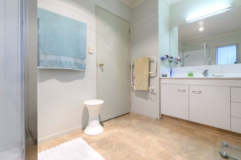 Photo of property in Orange Grove Village, 8/22 Pyes Pa Road, Pyes Pa, Tauranga, 3112