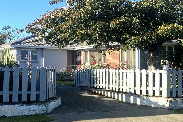 Photo of property in 57 Adamson Crescent, Glengarry, Invercargill, 9810