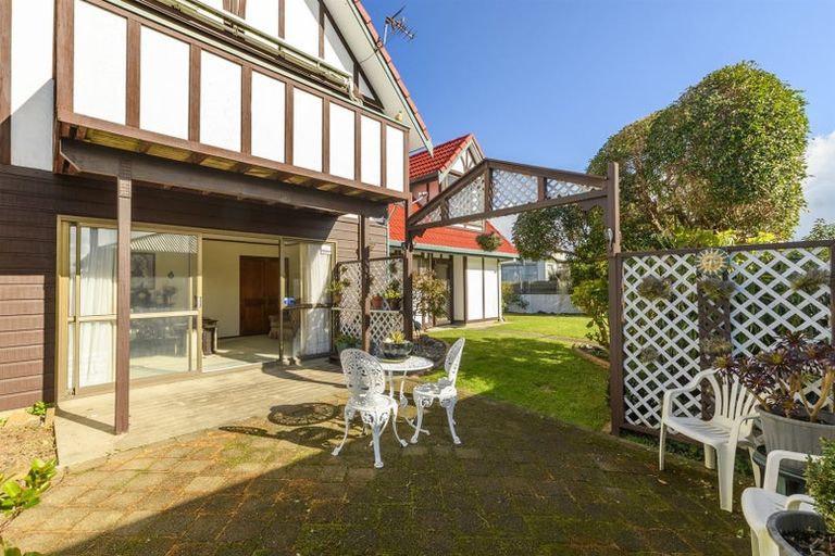 Photo of property in 165a Ngatai Road, Otumoetai, Tauranga, 3110