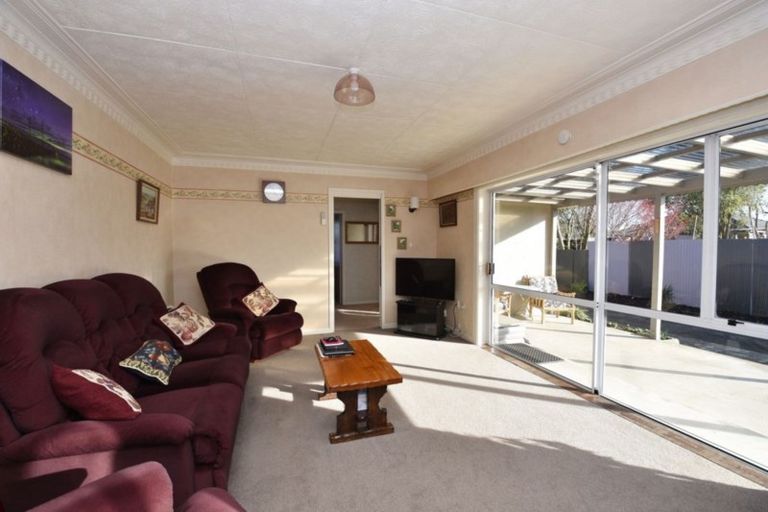 Photo of property in 73 Adamson Crescent, Glengarry, Invercargill, 9810