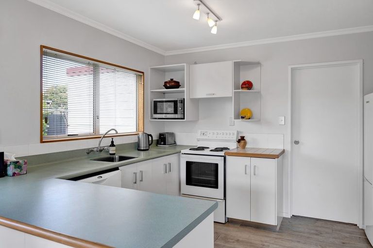 Photo of property in 9b Drake Street, Vogeltown, New Plymouth, 4310