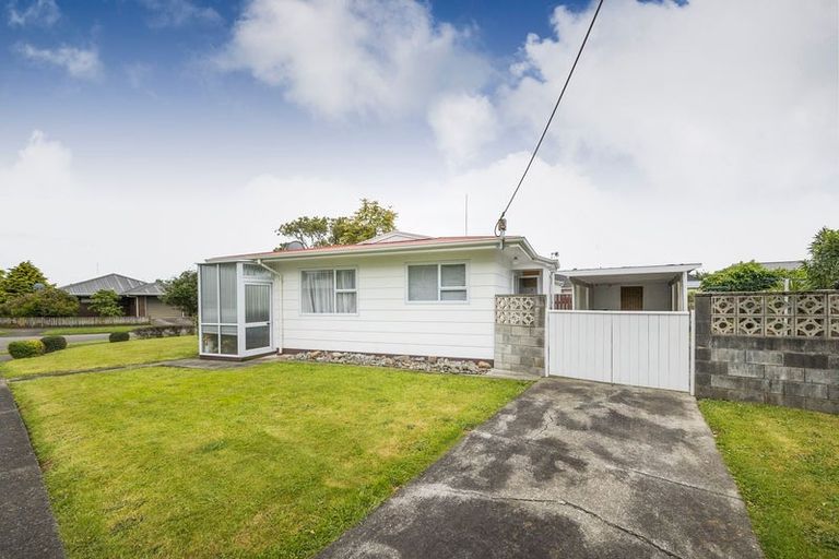 Photo of property in 24 Monrad Street, Highbury, Palmerston North, 4412
