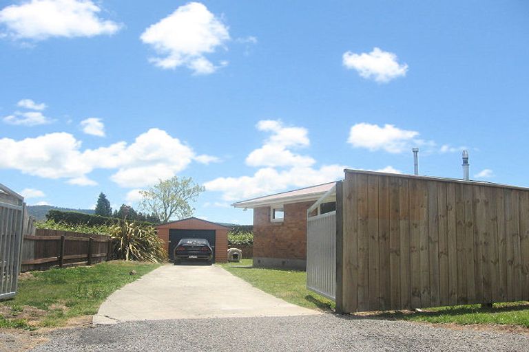 Photo of property in 136 No 2 Road, Te Puke, 3182
