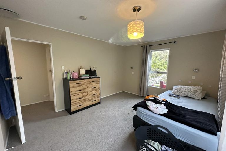 Photo of property in 89 Kahu Road, Paremata, Porirua, 5024