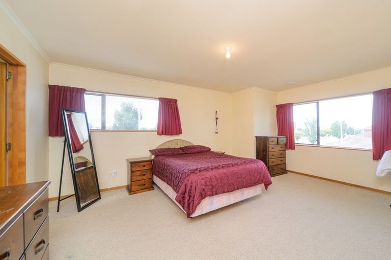 Photo of property in 11 Airport Drive, Milson, Palmerston North, 4414
