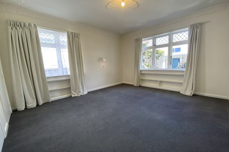 Photo of property in 49 Ganges Road, Khandallah, Wellington, 6035