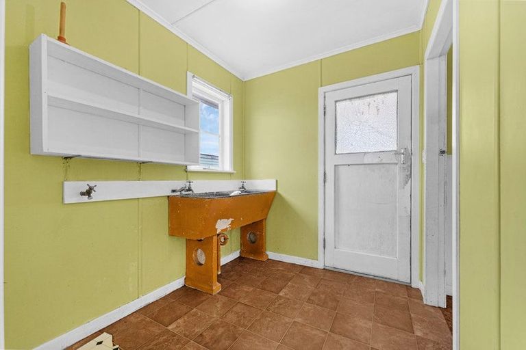 Photo of property in 13 Buckland Road, Tuakau, 2121