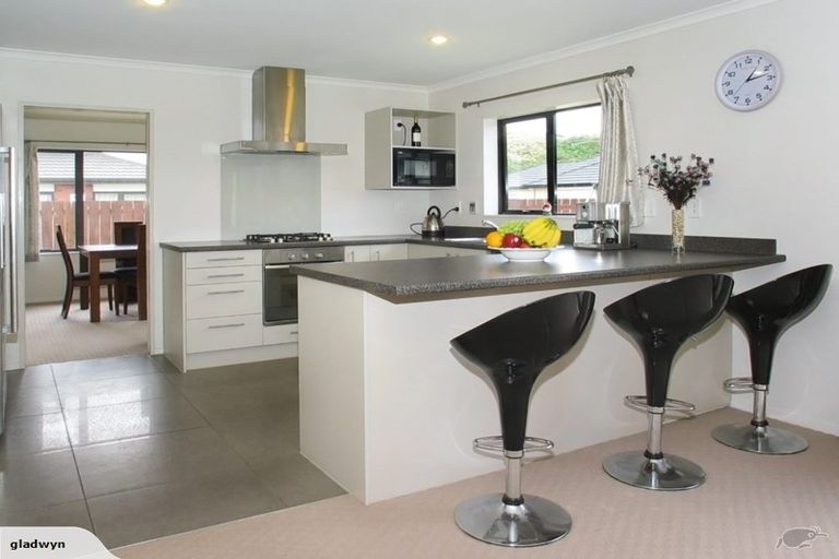 Photo of property in 238 Mark Avenue, Grenada Village, Wellington, 6037