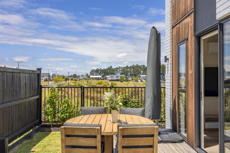 Photo of property in 72 Podgora Avenue, Huapai, Kumeu, 0810