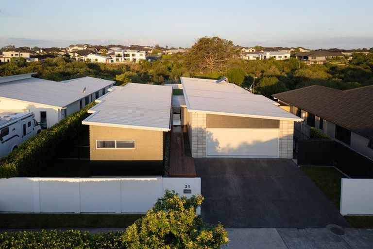 Photo of property in 24 Wisteria Place, Flagstaff, Hamilton, 3210