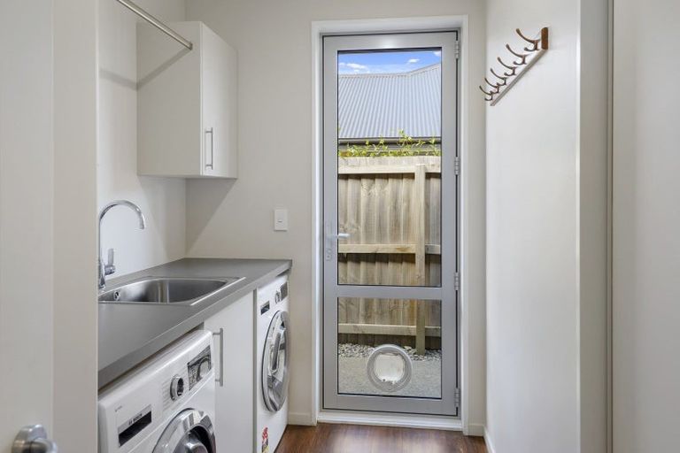 Photo of property in 7 Oakdene Place, Halswell, Christchurch, 8025