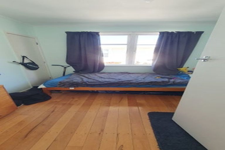 Photo of property in 11 Main Street, Greytown, 5712