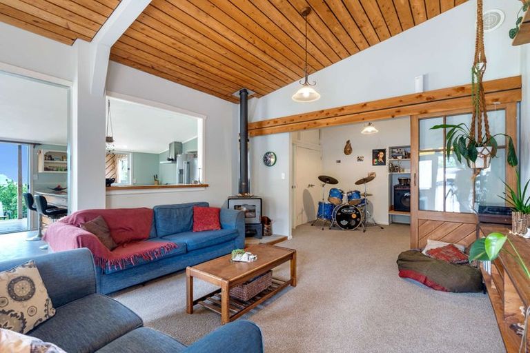 Photo of property in 123b Colombo Road, Waiuku, 2123