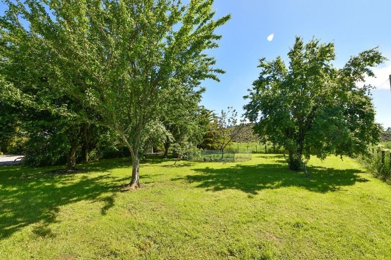 Photo of property in 90 Millars Road, Longbush, Carterton, 5792