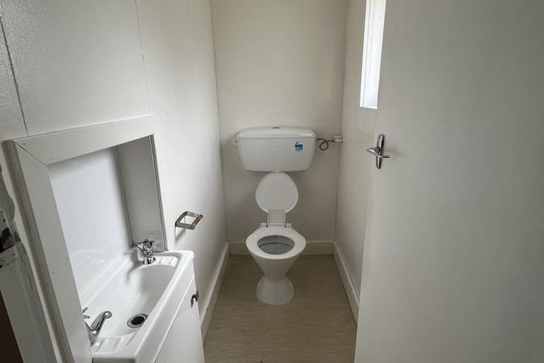 Photo of property in 169 Park Road, West End, Palmerston North, 4410