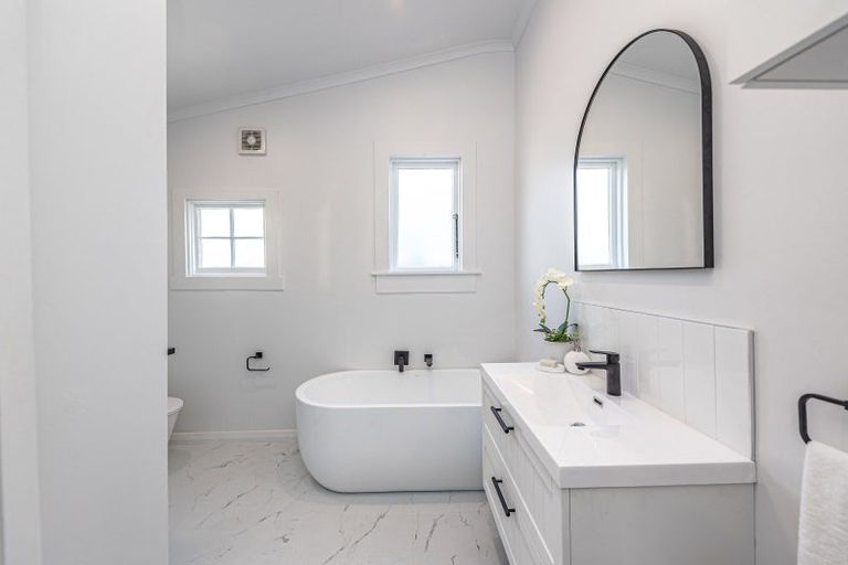 Photo of property in 3 Gorran Avenue, Gonville, Whanganui, 4501