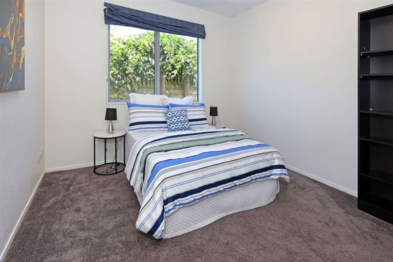 Photo of property in 28d Tram Valley Road, Swanson, Auckland, 0614