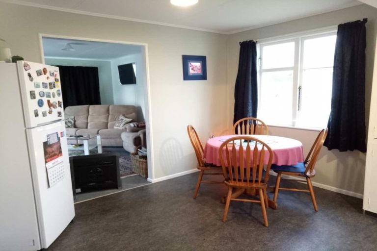 Photo of property in 29 Camellia Avenue, Aramoho, Whanganui, 4500