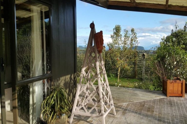 Photo of property in 7/504 Mapara Road, Acacia Bay, Taupo, 3385