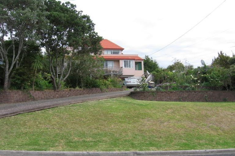 Photo of property in 14 Long Bay Drive, Torbay, Auckland, 0630