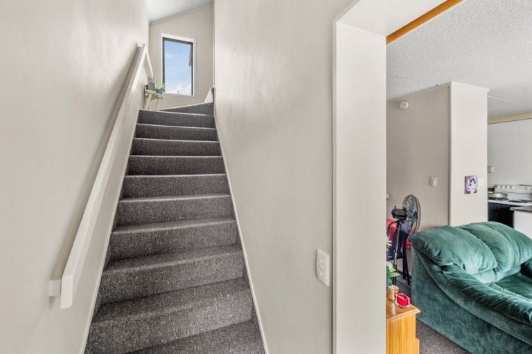 Photo of property in 1/18 Carnot Street, Glenholme, Rotorua, 3010