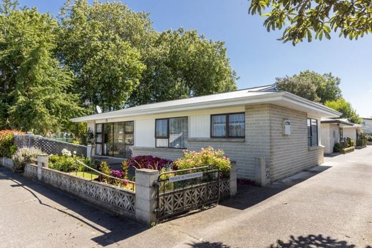 Photo of property in 3/33 Islington Place, Tamatea, Napier, 4112