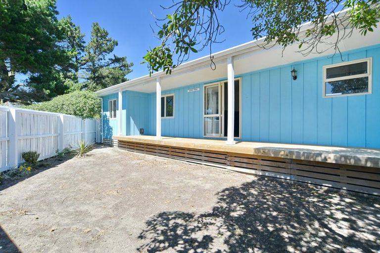 Photo of property in 19 South Crescent, Amberley, 7481