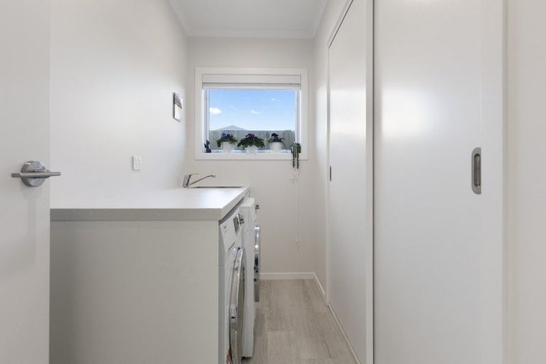 Photo of property in 18 Roka Street, Bell Block, New Plymouth, 4312