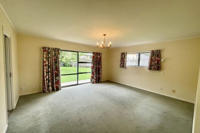 Photo of property in 35 Peretao Rise, The Gardens, Auckland, 2105