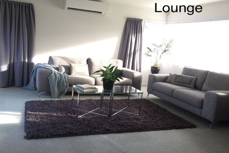 Photo of property in 6 Blueridge Close, Sunnyvale, Auckland, 0612