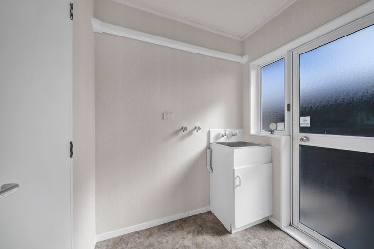 Photo of property in 77 Ariel Street, Stratford, 4332