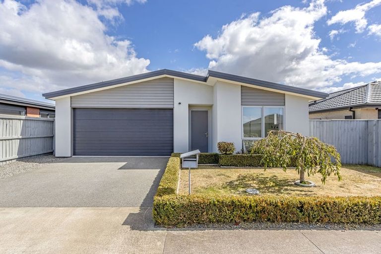 Photo of property in 6 Cleland Crescent, Kaiapoi, 7630