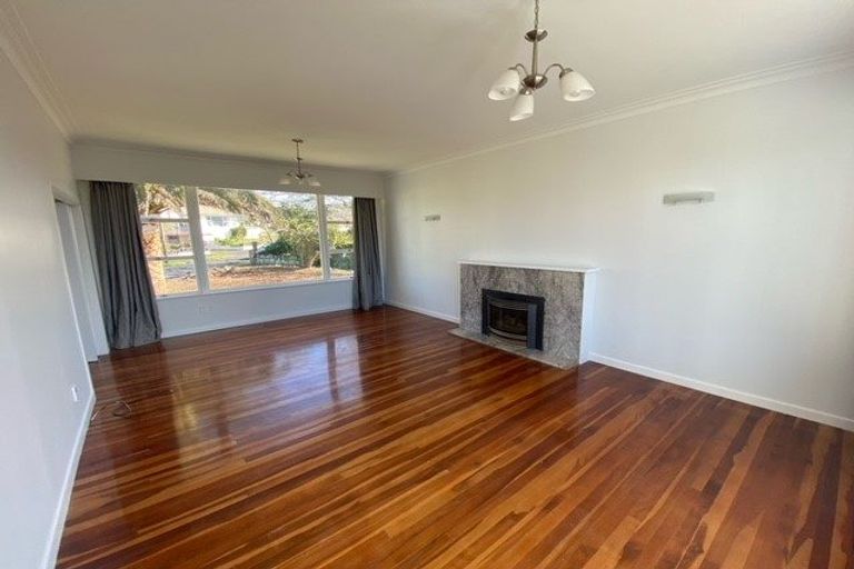 Photo of property in 5 Corbett Avenue, Hillcrest, Hamilton, 3216