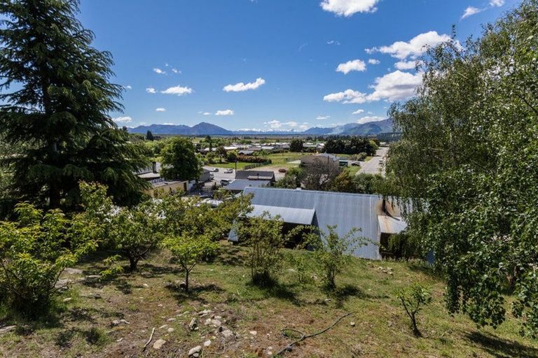 Photo of property in 50 Main Road, Luggate, Cromwell, 9383