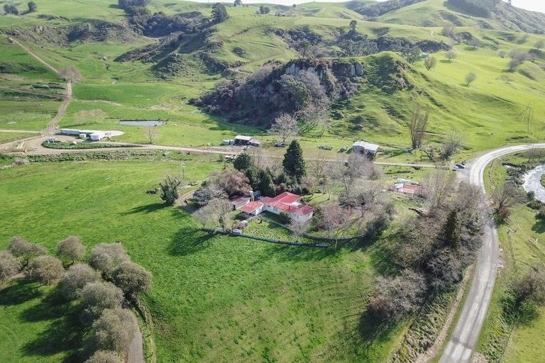 Photo of property in 1306 Wharepuhunga Road, Wharepuhunga, Te Awamutu, 3873