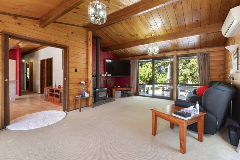 Photo of property in 118 Green Road, Awahuri, Palmerston North, 4476